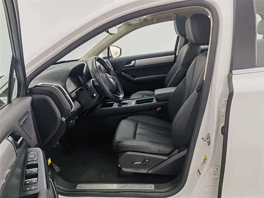 BYD Tang 2018 car image #11