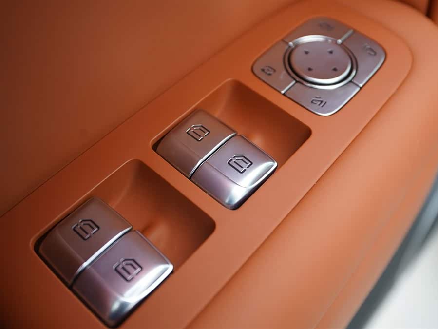 Li L6 2025 imagem de carro #11