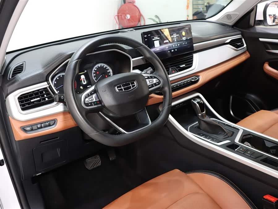 GEELY Vision X6 2020 car image #11