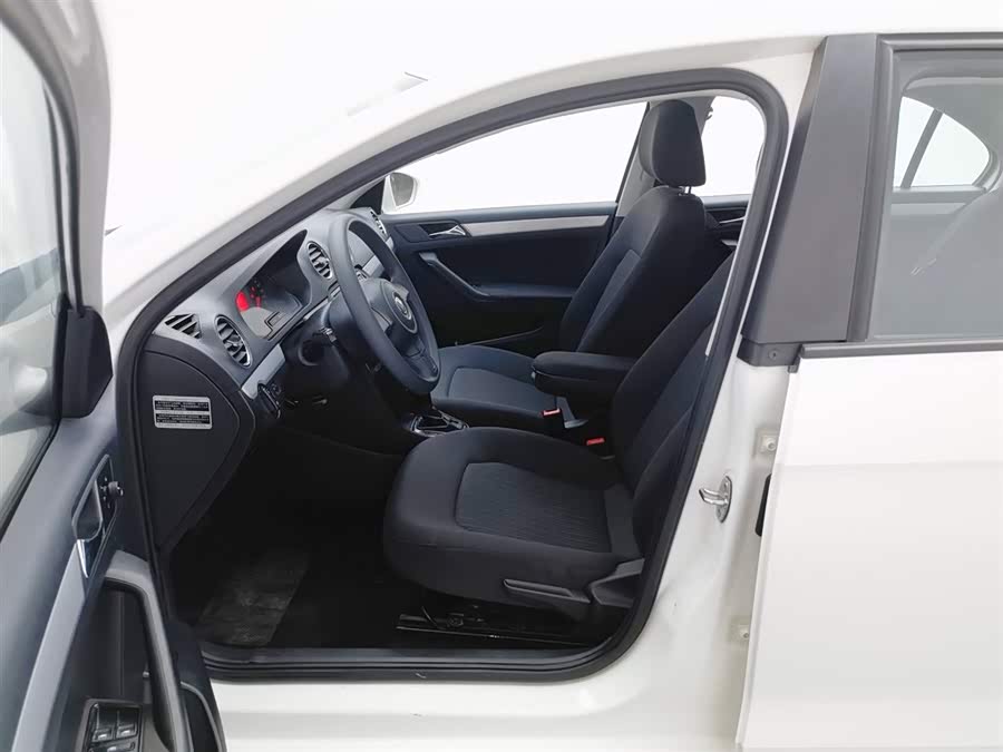 Volkswagen Jetta 2015 immagine di auto #11