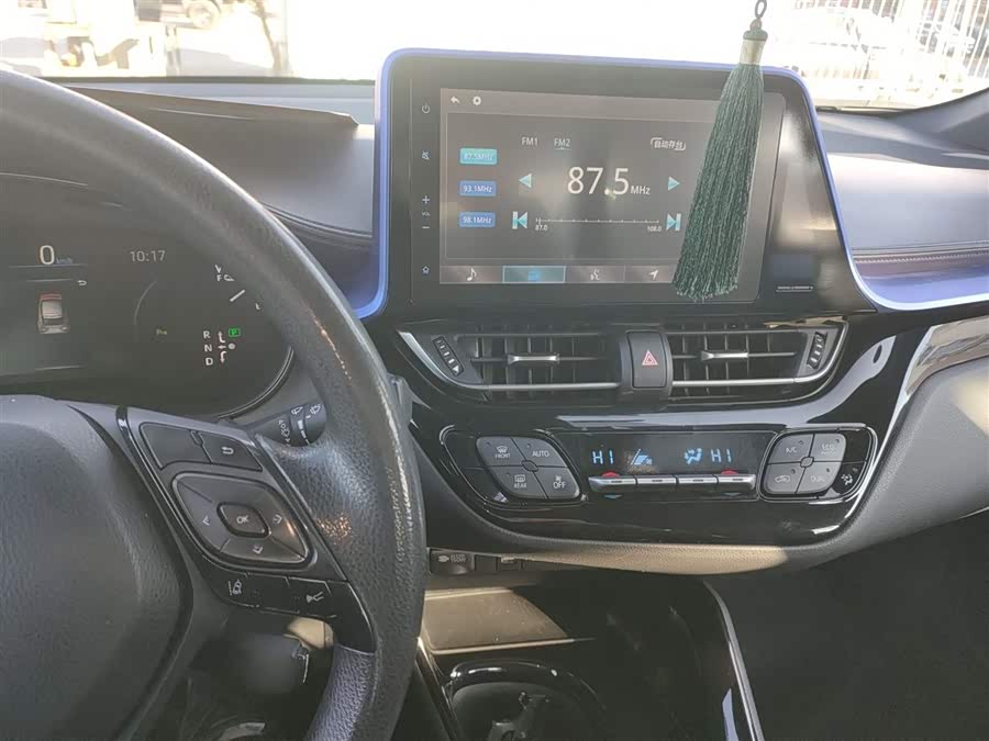 Toyota C-HR EV 2021 immagine di auto #11