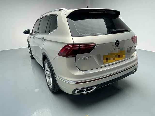 Volkswagen Tiguan L 2023 #11 Volkswagen Tiguan L 2023 car image #11