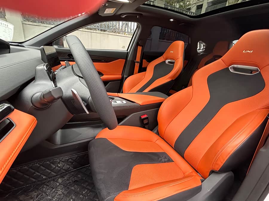 Changan UNI-V 2023 car image #11