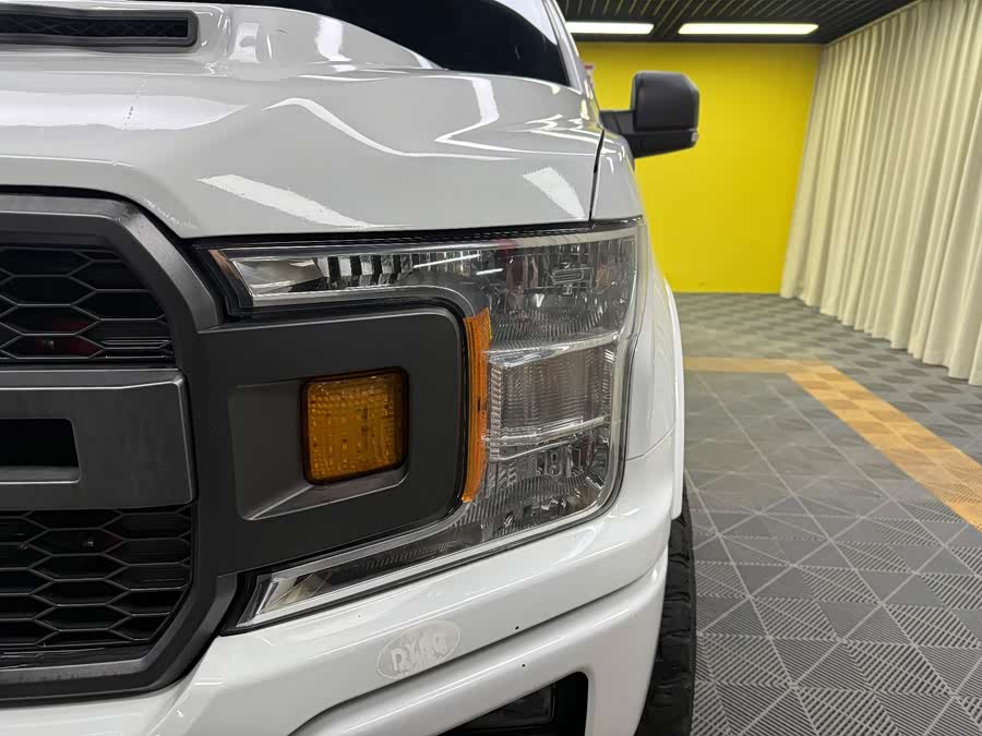Ford Edge 2021 car image #11