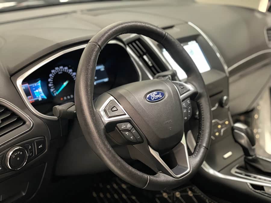 Ford Edge 2018 imagen de coche #11