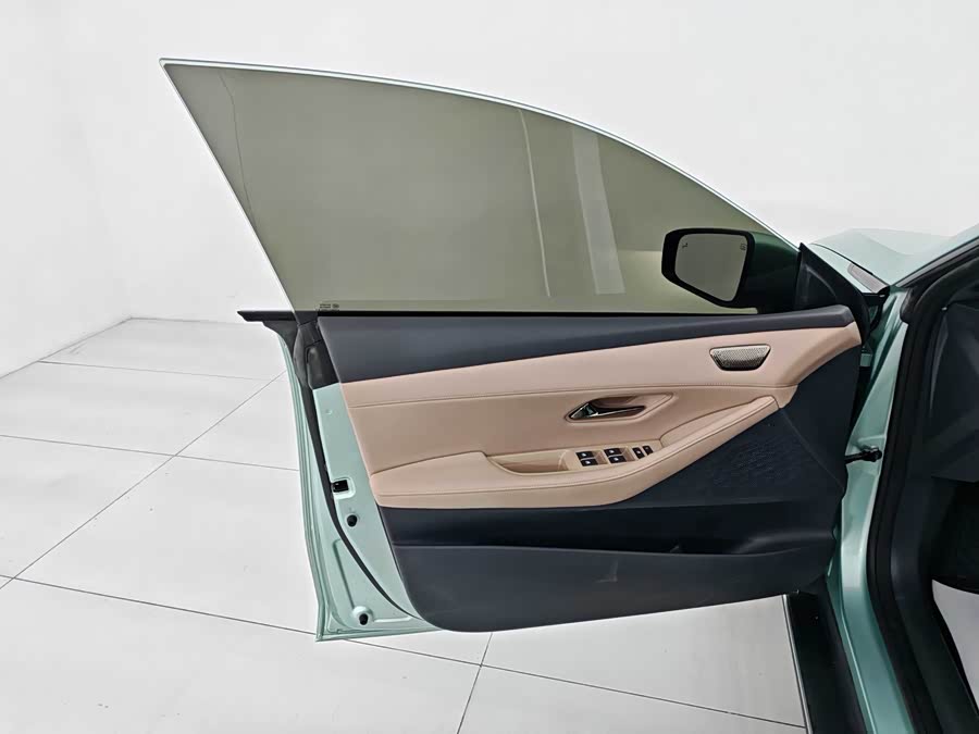 Deepal SL03 2023 #11 Deepal SL03 2023 car image #11