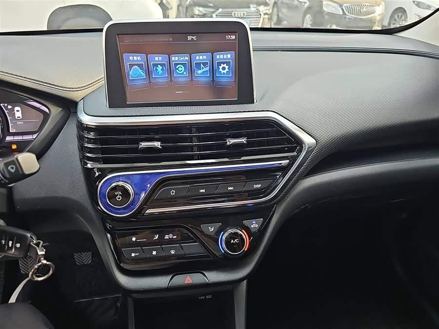 Changan Alsvin 2020 #11 Changan Alsvin 2020 car image #11