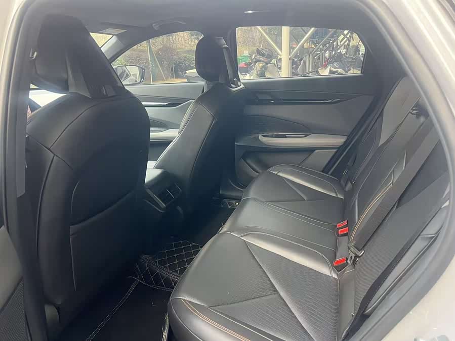 Changan UNI-V 2022 #11 Changan UNI-V 2022 car image #11