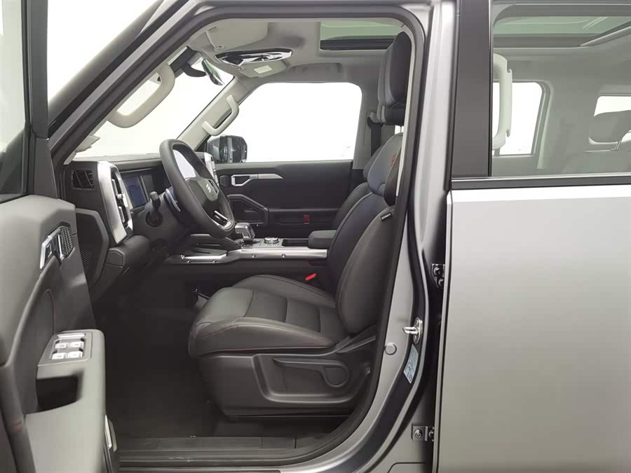 Jetour Traveller 2024 car image #11