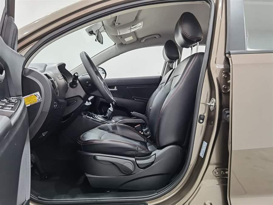 起亚 智跑 2017 汽车图片 #11