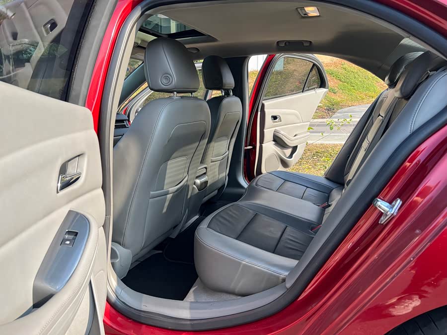 Chevrolet Malibu 2012 car image #11