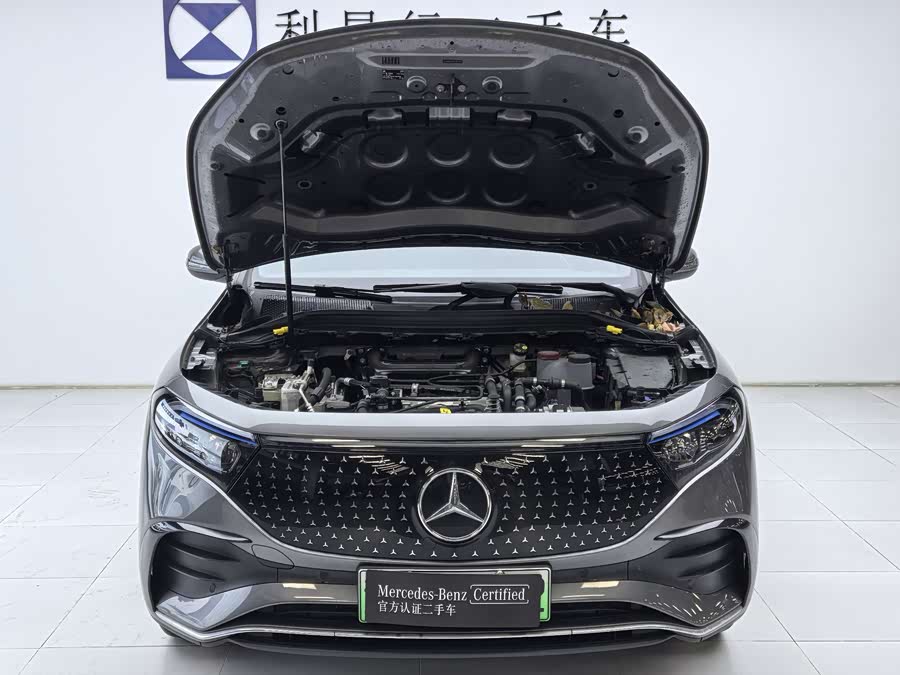 Mercedes-Benz EQA Class 2024 immagine di auto #11