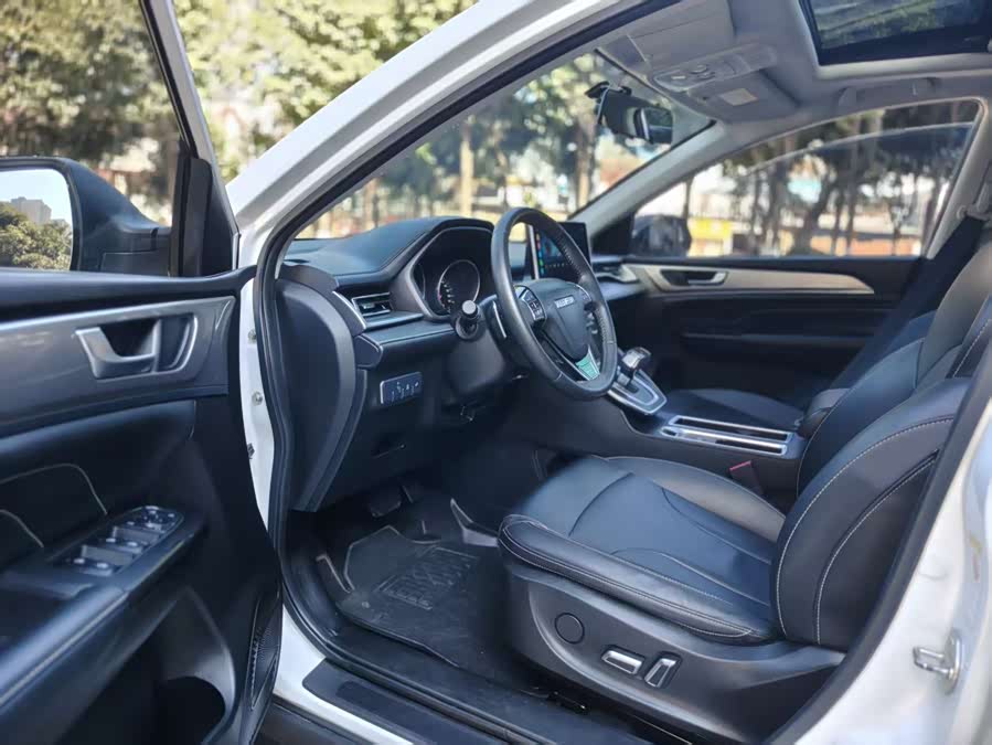 Haval M6 2021 car image #11