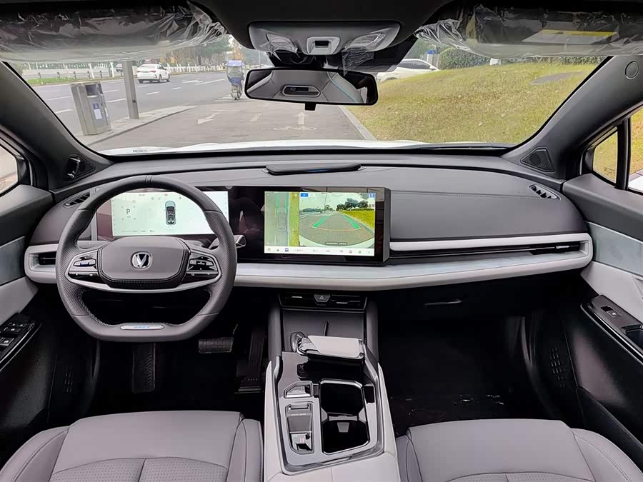 Changan UNI-T 2025 car image #11