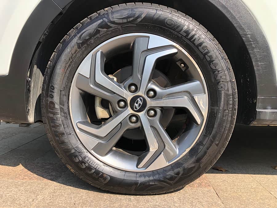 Hyundai ix25 2017 car image #11