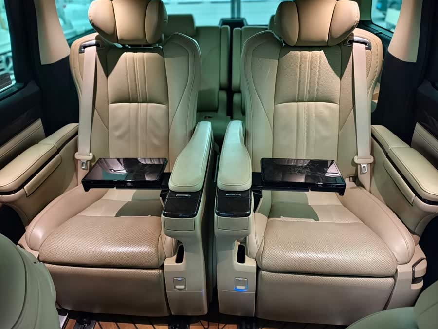 Toyota Vellfire 2020 car image #11