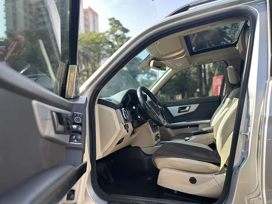 Mercedes-Benz GLK Class 2015 immagine di auto #11