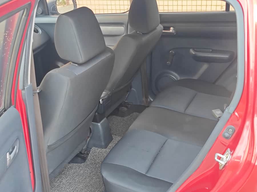 铃木 雨燕 2013 汽车图片 #11