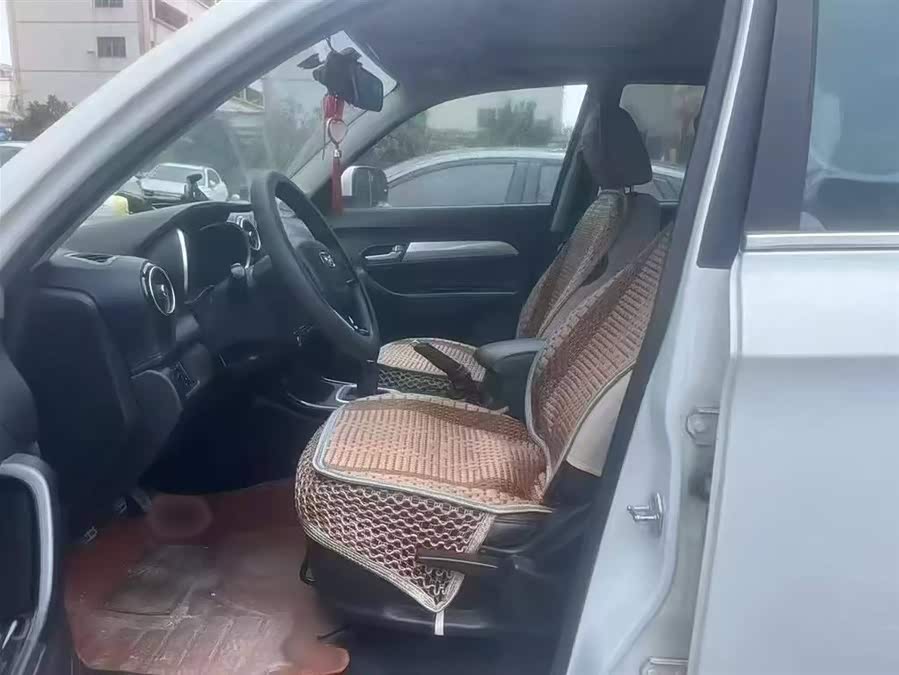 Kaiyi X3 2016 #11 Kaiyi X3 2016 car image #11