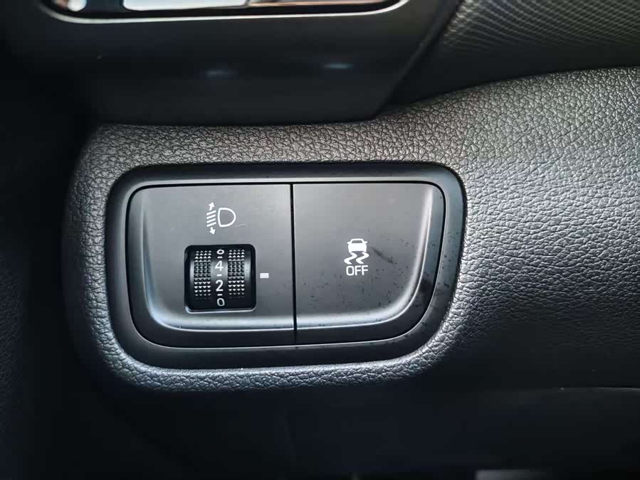 Hyundai ix35 2021 car image #11