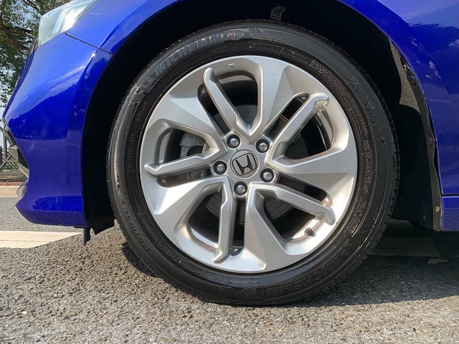 Honda Accord 2021 car image #11