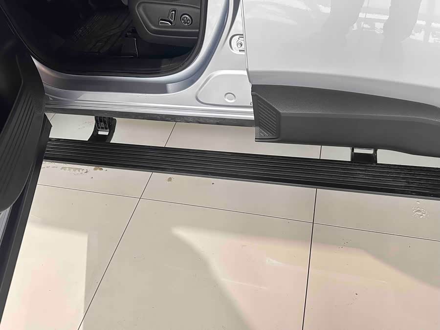 Deepal G318 2024 imagen de coche #11