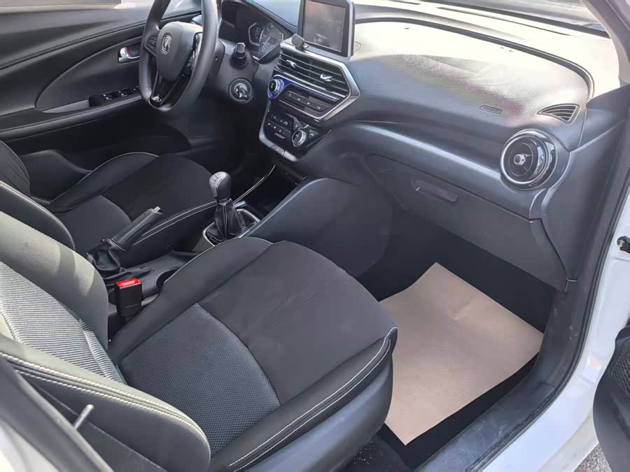 Changan Alsvin 2019 #11 Changan Alsvin 2019 car image #11