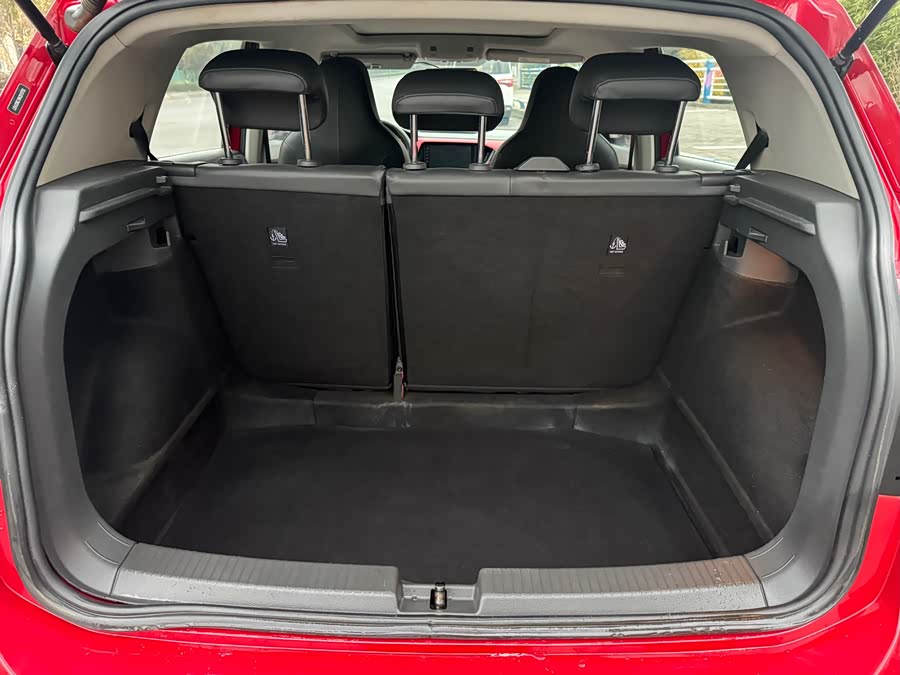 Volkswagen T-Cross 2019 #11 Volkswagen T-Cross 2019 car image #11