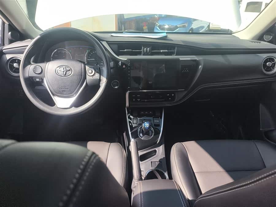 Toyota Corolla Hybird E+ 2022 immagine di auto #11