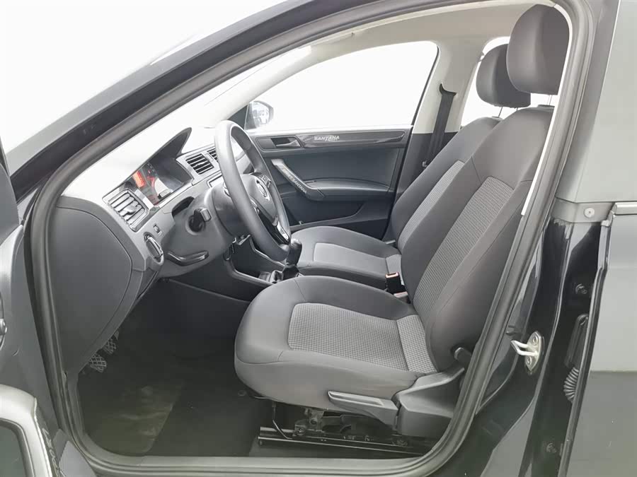 Volkswagen Santana 2014 immagine di auto #11