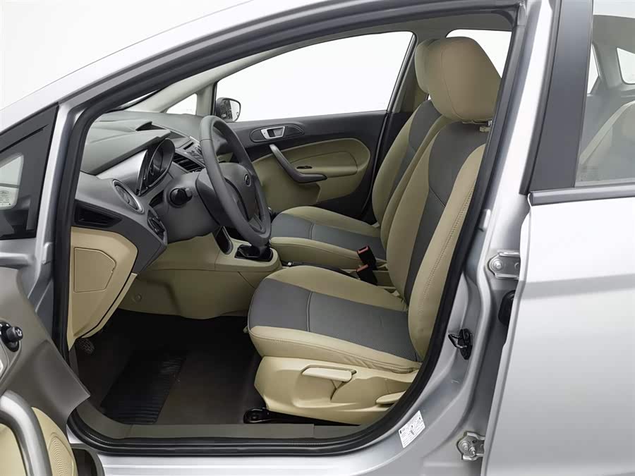 Ford Fiesta 2012 immagine di auto #11