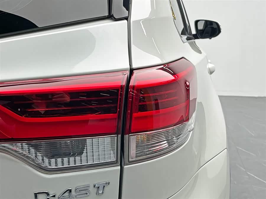 Toyota Highlander 2018 car image #11