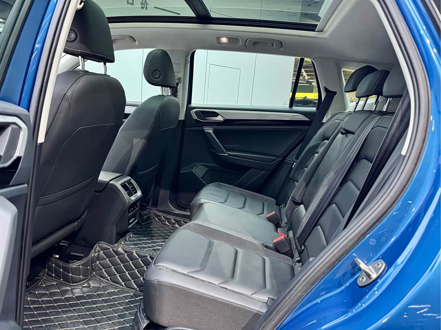 Volkswagen Tayron 2020 immagine di auto #11