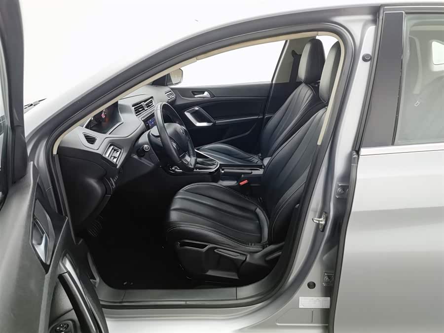 Peugeot 308 2019 #11 Peugeot 308 2019 car image #11