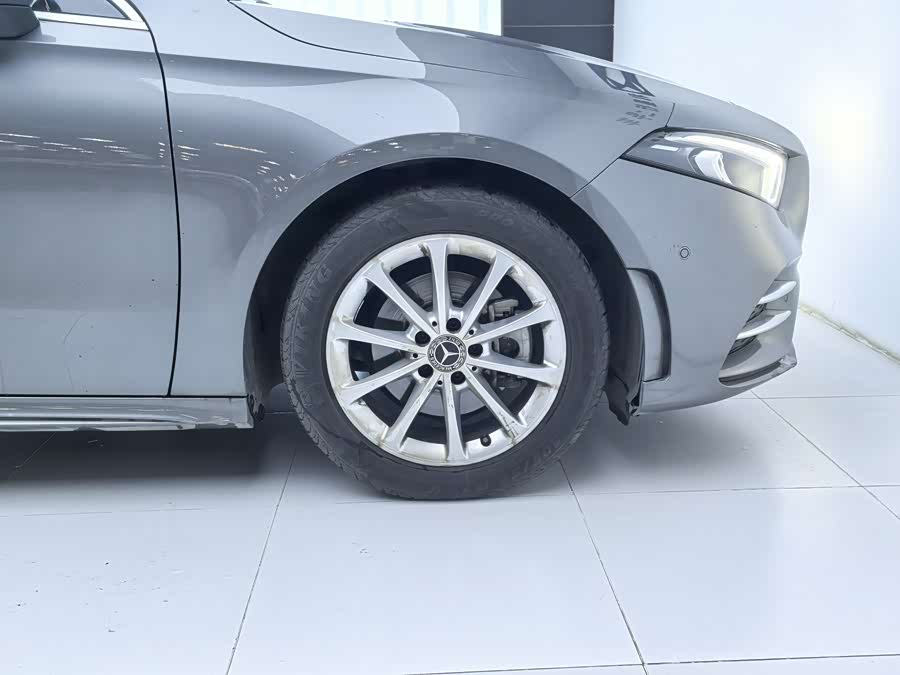 Mercedes-Benz A Class 2019 #11 Mercedes-Benz A Class 2019 car image #11