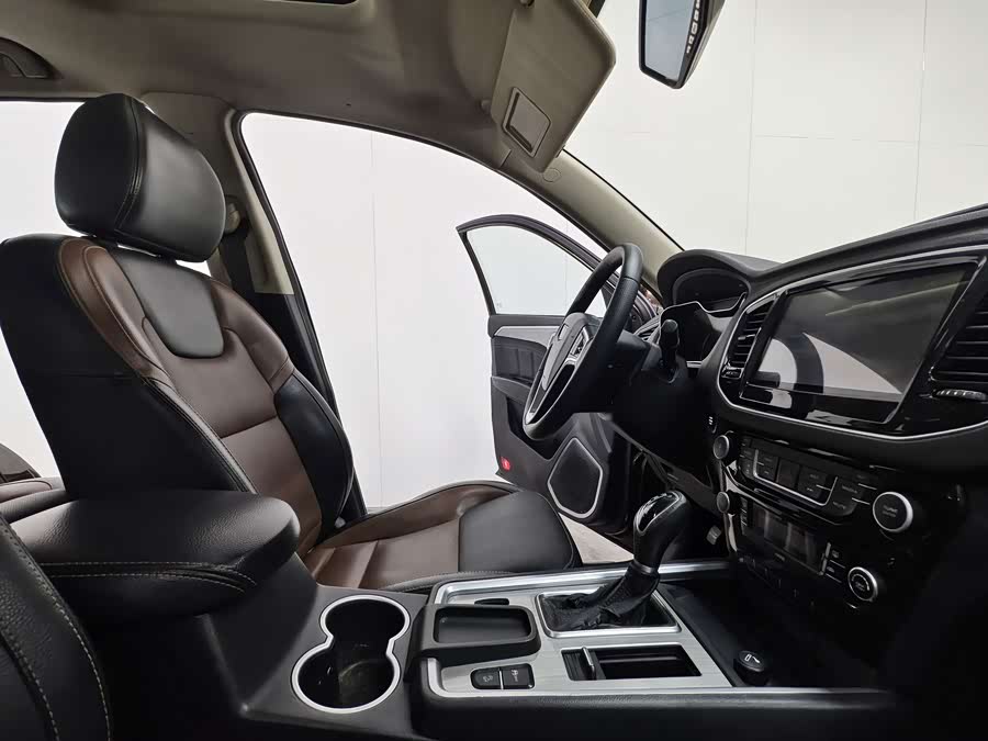 GEELY Vision X6 2017 immagine di auto #11