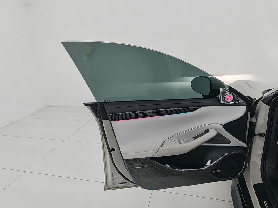 MI SU7 2024 car image #11