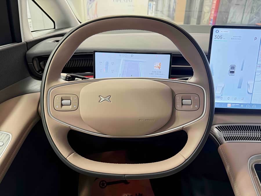 Xpeng X9 2025 immagine di auto #11