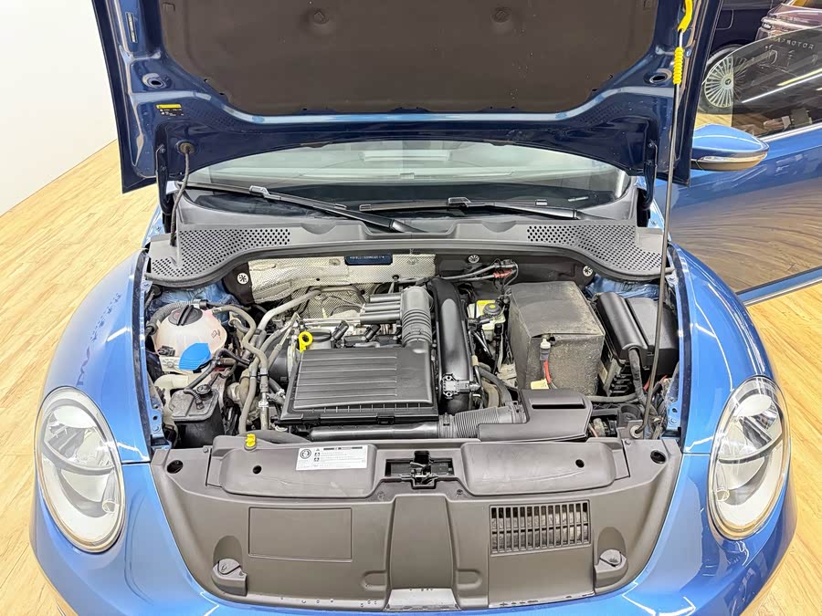 Volkswagen Beetle 2017 изображение автомобиля #11