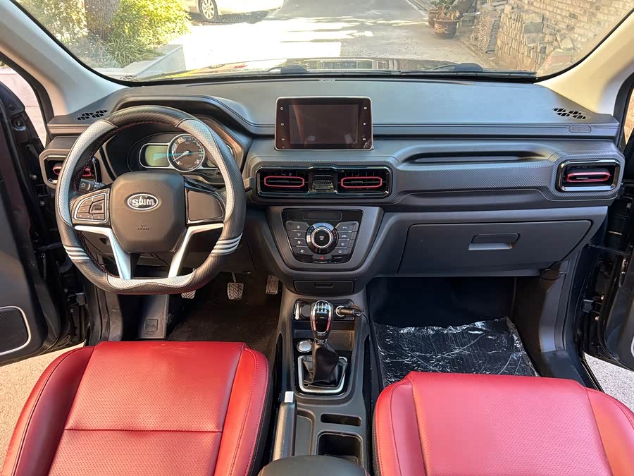 SWM斯威汽车 SWM斯威大虎 2023 #11 SWM斯威汽车 SWM斯威大虎 2023 汽车图片 #11