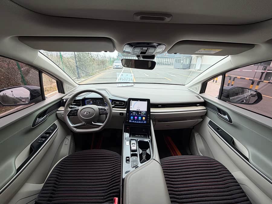 Hyundai Custo 2023 #11 Hyundai Custo 2023 car image #11