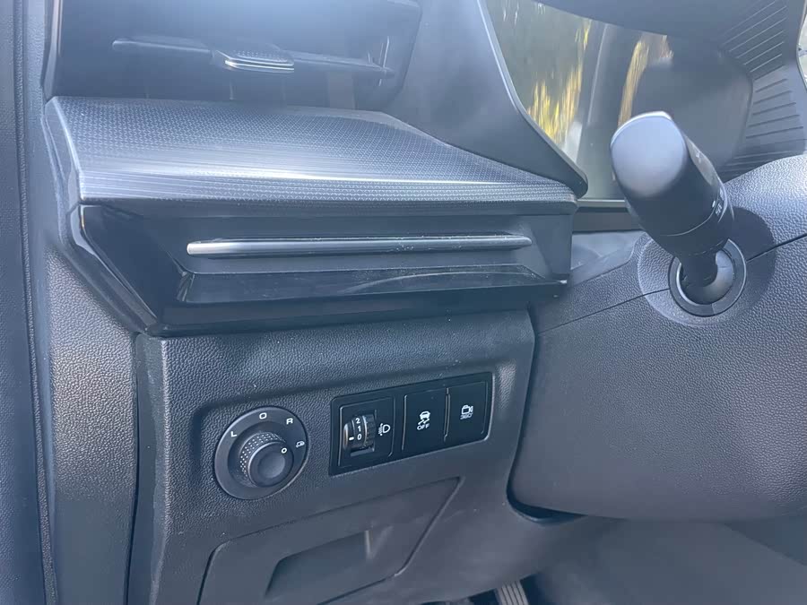 Wuling Asta 2022 #11 Wuling Asta 2022 imagen de coche #11