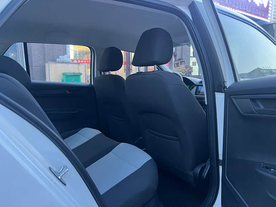 Skoda Fabia 2016 صورة سيارة #11