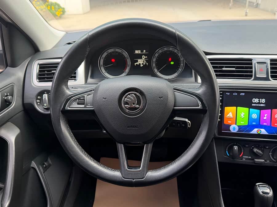 Skoda Rapid 2019 #11 Skoda Rapid 2019 car image #11