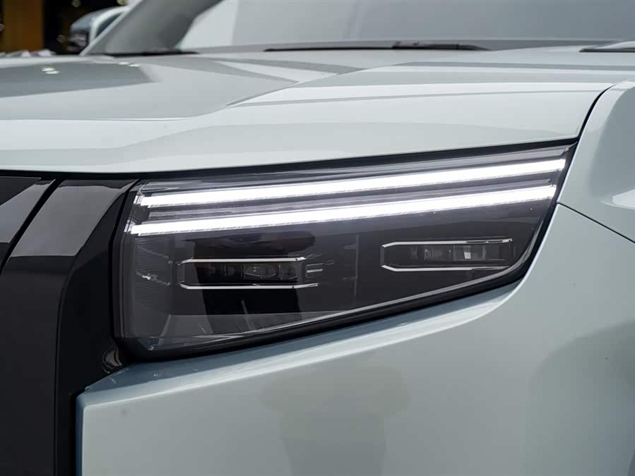 FangChengBao Tiger 3 2025 car image #11