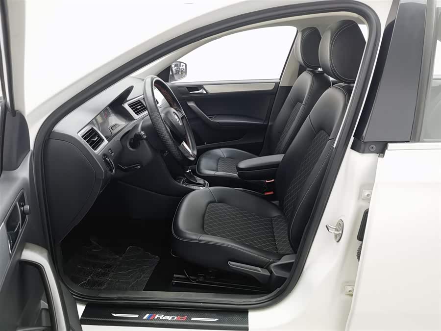 斯柯达 昕锐 2017 汽车图片 #11