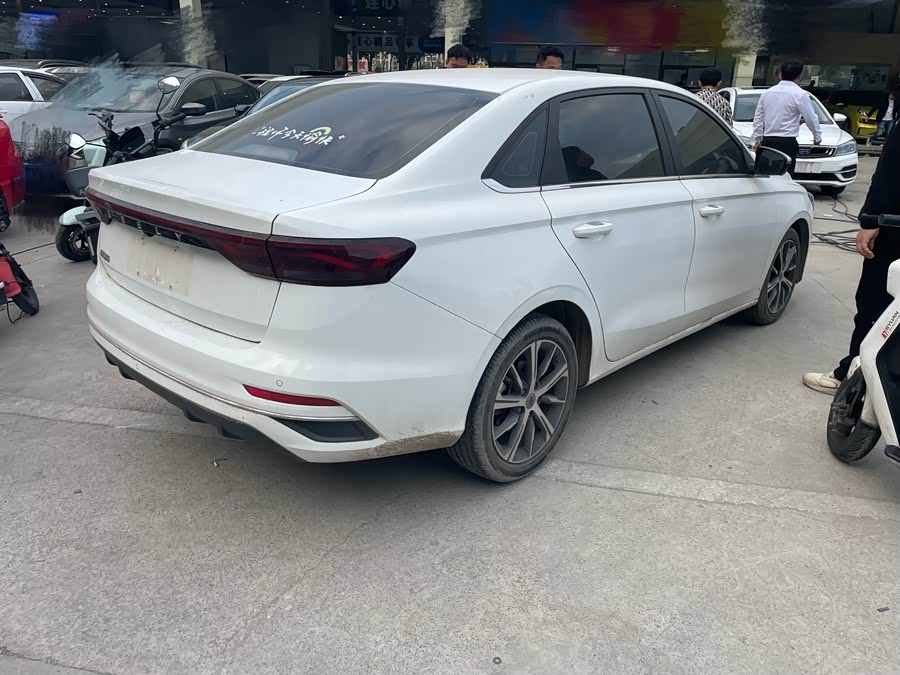 GEELY Emgrand 2022 car image #11