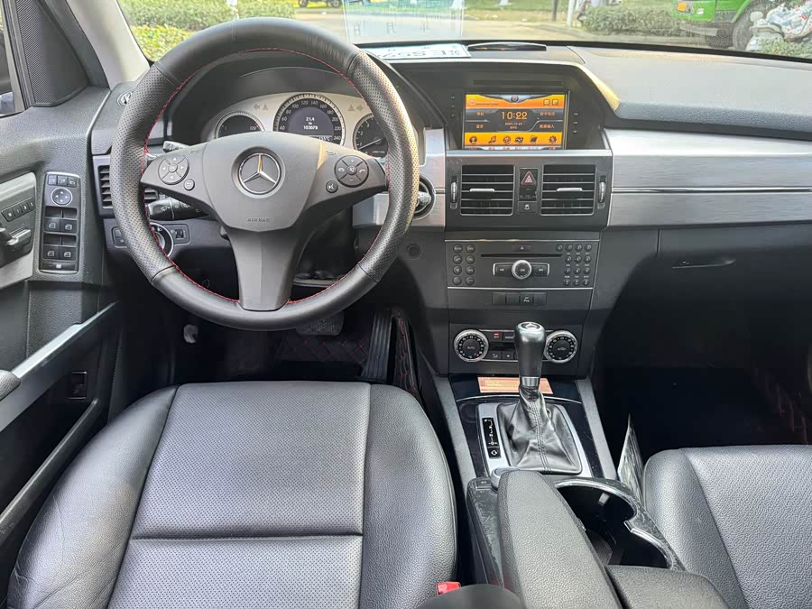 Mercedes-Benz GLK Class (Imported) 2011 car image #11