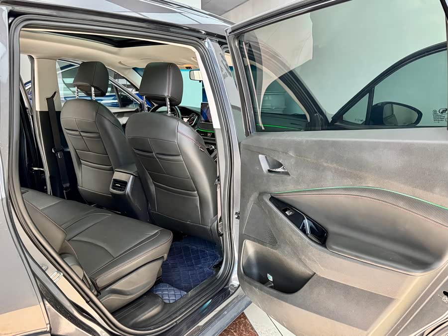 Chevrolet Orlando 2023 #11 Chevrolet Orlando 2023 car image #11