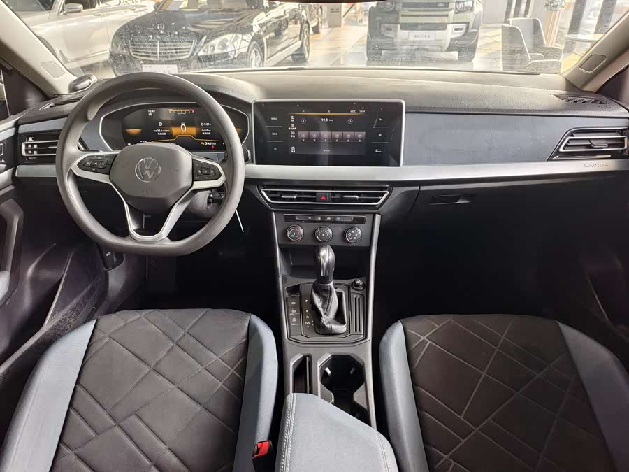 Volkswagen Lavida 2023 car image #11